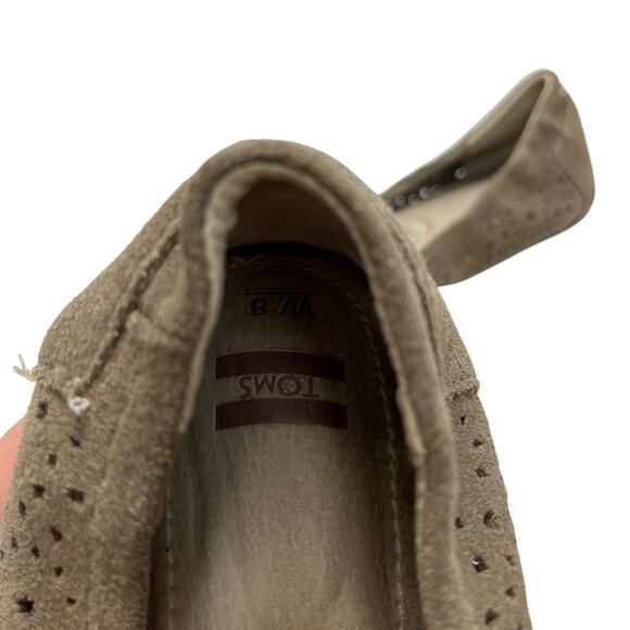 Toms Beige Taupe Casual Flats Boho Slip On Loafers Laser Cut Outs Shoes sz 8 - Picture 14 of 16